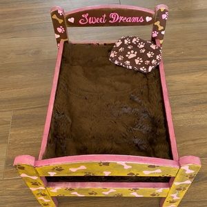 Handpainted Sweet dreams 20 x 13 wood dog bed. New